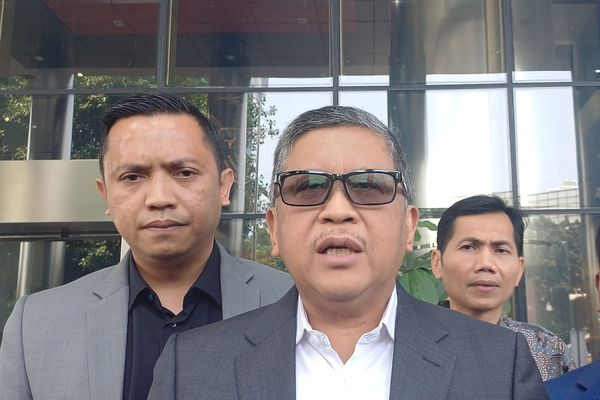 Sekjen PDI-P Sebut Ada Donatur Tim Pemenangan Jokowi-Ma’ruf